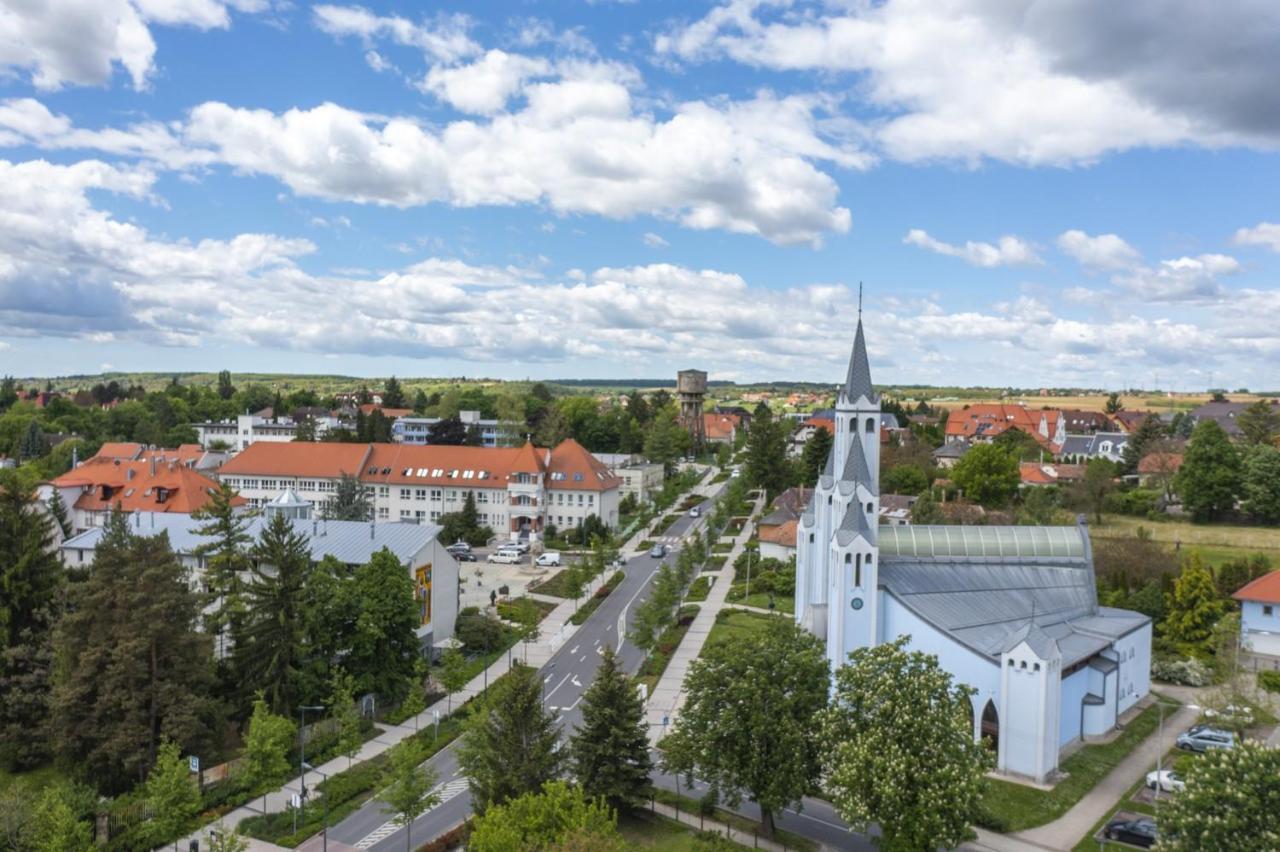 VeronikApartman - brand new&cozy Héviz Zewnętrze zdjęcie